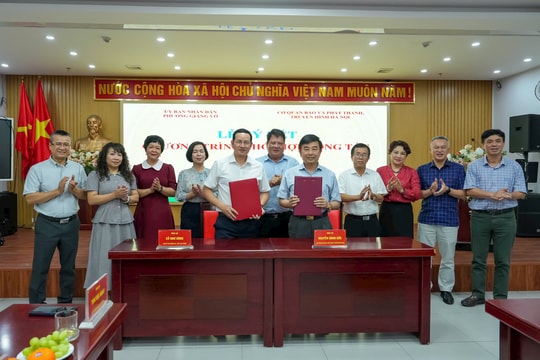 Phường Giảng Võ và Cơ quan Báo và Phát thanh, Truyền hình Hà Nội phối hợp tuyên truyền các chủ trương lớn