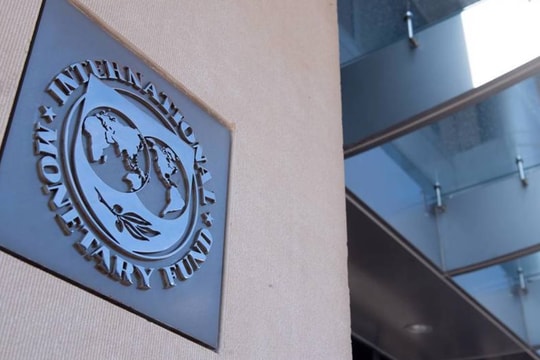 IMF đối mặt áp lực thay đổi cách tiếp cận về chính sách tài khóa