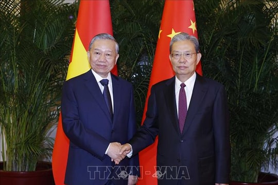 Tổng Bí thư, Chủ tịch nước Tô Lâm hội kiến Ủy viên trưởng Nhân đại toàn quốc Trung Quốc Triệu Lạc Tế