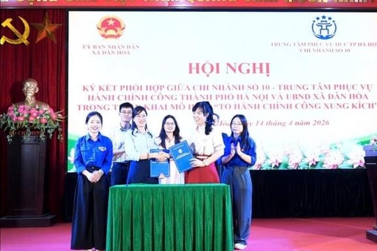 Tổ hành chính công xung kích