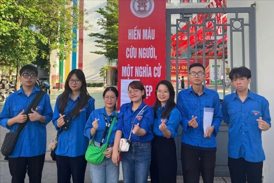 Ươm mầm đảng viên trẻ từ các hoạt động vì cộng đồng
