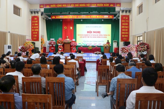 Hồng Sơn đẩy mạnh chuyển đổi số trong giải quyết thủ tục hành chính của Đảng