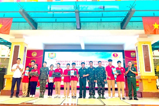 Tiếp lửa truyền thống, bồi đắp lý tưởng cho thế hệ trẻ Nam Phù