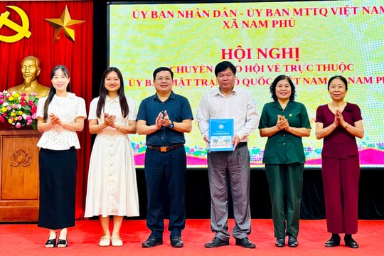 Xã Nam Phù chuyển giao các hội quần chúng về MTTQ quản lý