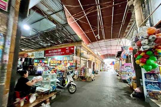 Xã Sóc Sơn quyết liệt xử lý tồn tại của chợ Phủ Lỗ