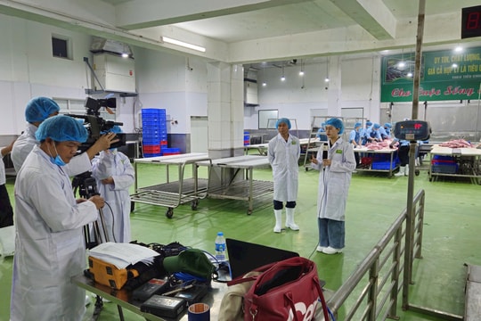 Siết chặt kiểm soát lưu thông, tiêu dùng thực phẩm: Từ “chốt chặn” giết mổ đến những “tuyến phố kiểu mẫu”
