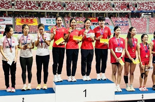 Điền kinh Việt Nam giành 3 Huy chương vàng tại Giải điền kinh Singapore mở rộng 2026