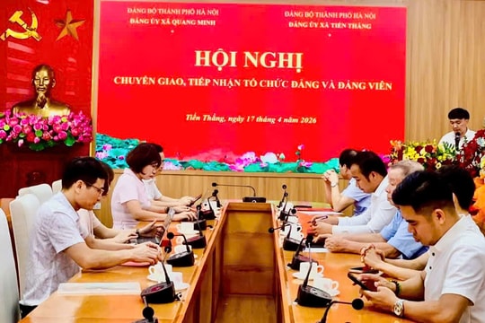 Đảng ủy xã Tiến Thắng tiếp nhận tổ chức đảng và đảng viên