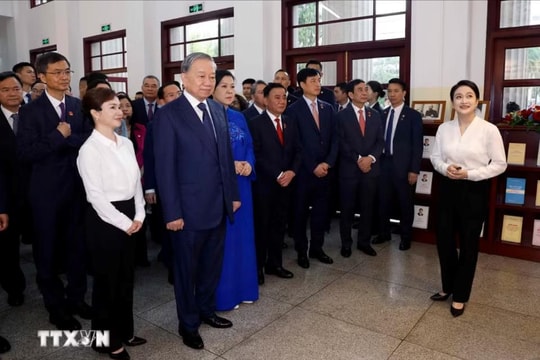 Tổng Bí thư, Chủ tịch nước Tô Lâm thăm di tích Khu học xá Trung ương (Trung Quốc)
