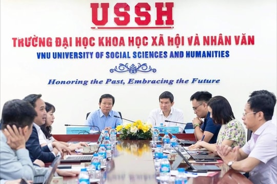 Chuyển mạnh từ “quản lý đầu vào” sang “đặt hàng theo kết quả”
