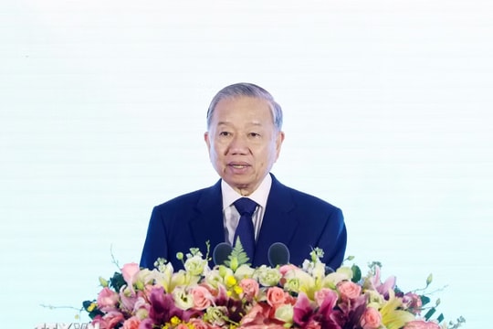 Tổng Bí thư, Chủ tịch nước Tô Lâm dự Lễ khởi động Liên hoan nhân dân biên giới Việt Nam - Trung Quốc năm 2026
