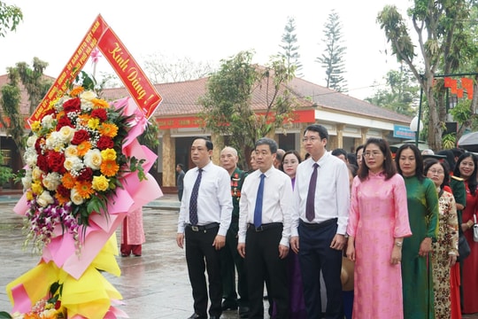 Phường Cửa Nam báo công dâng Bác tại tỉnh Nghệ An