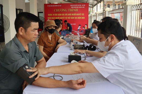 Phường Tây Tựu khám sức khỏe miễn phí cho hơn 200 người khuyết tật