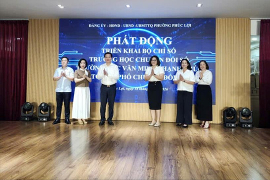 Phường Phúc Lợi tăng tốc chuyển đổi số, kiến tạo hạnh phúc từ cơ sở