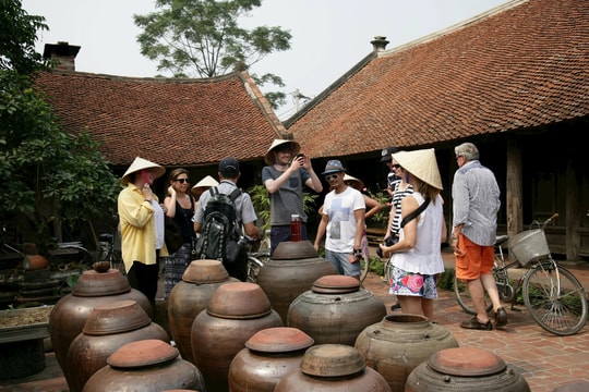 Du lịch xanh Hà Nội: Đánh thức “lợi thế kép” văn hóa – thiên nhiên
