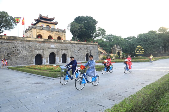 Hà Nội xây dựng “hộ chiếu xanh” - Mở cánh cửa hội nhập toàn cầu