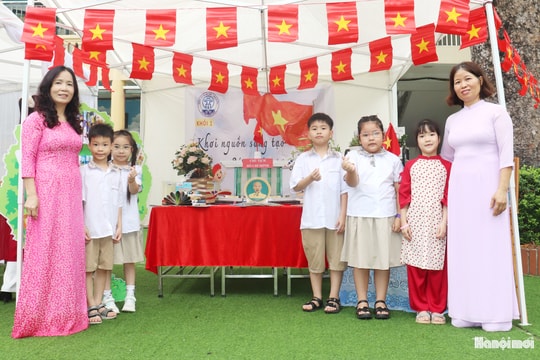 Ngày hội STEM - Sách - Công nghệ ở Kiến Hưng: Khơi nguồn sáng tạo, lan tỏa văn hóa đọc
