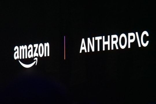 Amazon rót thêm 5 tỷ USD vào Anthropic để tăng tốc cuộc đua AI