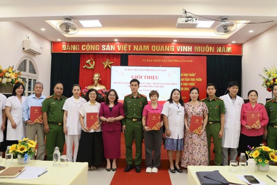 Phường Cửa Nam ra mắt 5 tổ giám sát an toàn thực phẩm tại cộng đồng