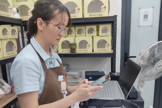 Số hóa hộ kinh doanh: Từ sổ sách truyền thống đến khai thuế “một chạm”