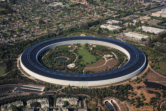 Chân dung người kế nhiệm dẫn dắt Apple sau Tim Cook