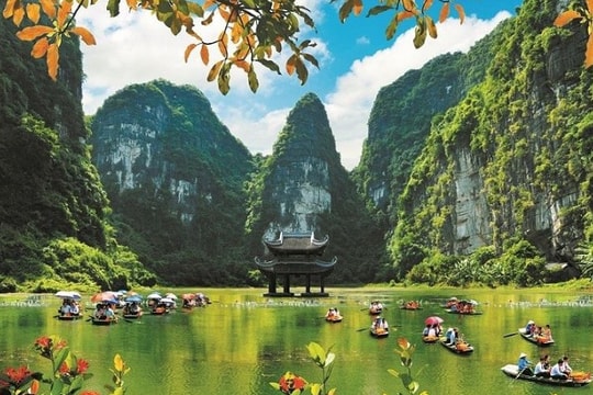 Đưa Danh lam thắng cảnh Tràng An - Tam Cốc - Bích Động trở thành khu du lịch hấp dẫn của quốc tế