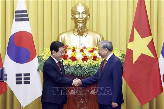 Tổng Bí thư, Chủ tịch nước Tô Lâm và Tổng thống Hàn Quốc Lee Jae Myung gặp gỡ báo chí