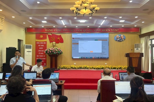 Phường Văn Miếu - Quốc Tử Giám hướng dẫn sử dụng Hệ thống thông tin giải quyết thủ tục hành chính của Đảng