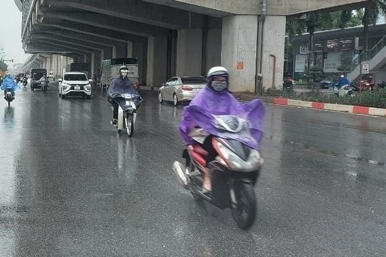 Bắc Bộ mưa dông, khả năng xảy ra lốc, sét
