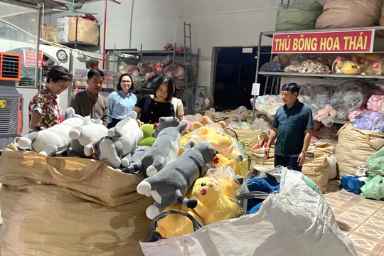 MTTQ Việt Nam thành phố Hà Nội giám sát công tác bảo vệ môi trường tại xã Hát Môn