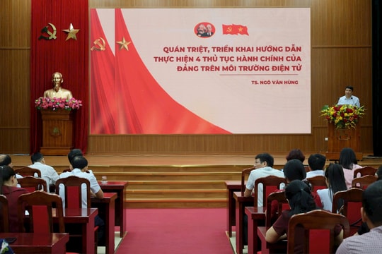 Xã Tiến Thắng quán triệt, hướng dẫn triển khai 4 thủ tục hành chính của Đảng trên môi trường điện tử