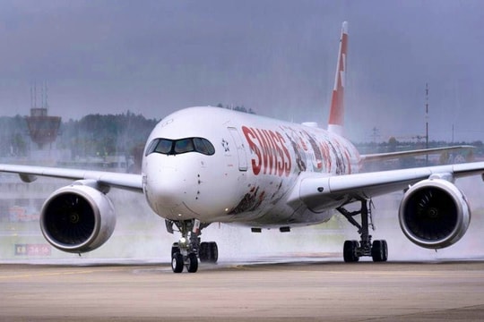 Châu Âu lo thiếu nhiên liệu, Lufthansa cắt mạnh lịch bay