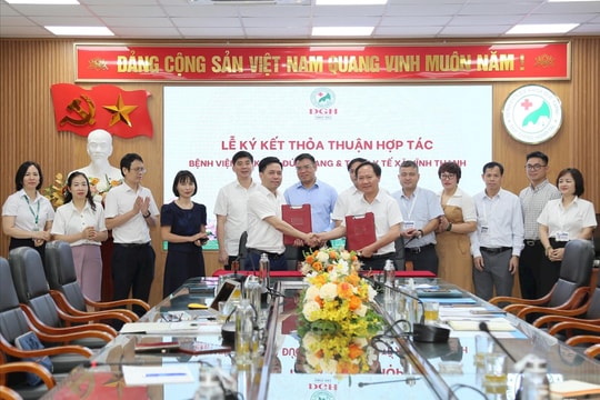 Bệnh viện Đa khoa Đức Giang và Trạm Y tế xã Vĩnh Thanh ký kết hợp tác toàn diện, tăng cường năng lực y tế cơ sở