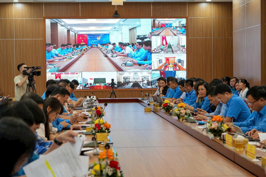 Thi đua phải gắn với năng suất, thu nhập và sự phát triển bền vững