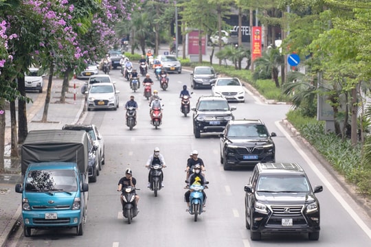 Bắc bộ trời mát, ngày có mưa rào rải rác