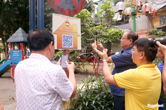 Phường Nghĩa Đô ra mắt mô hình “Ba chủ thể - Một mục tiêu: Đồng thuận vì cộng đồng”
