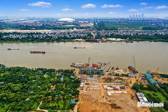 Tăng tốc thi công cầu Tứ Liên