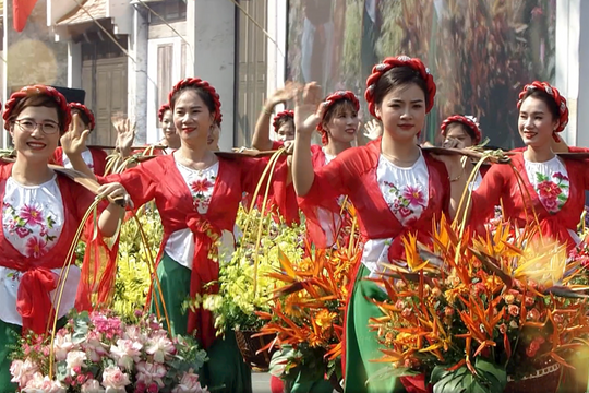 Đón xem Chương trình thời sự ngày 26-4: Phát huy tinh thần đại đoàn kết và văn hóa Việt trong kỷ nguyên mới