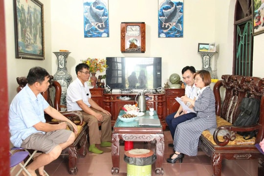 Hòa Lạc hỗ trợ thủ tục hành chính cho người cao tuổi, gia đình chính sách tại nhà