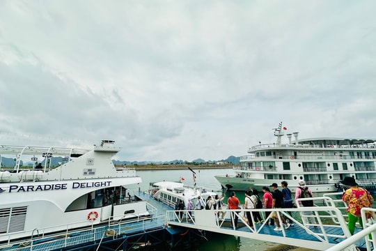 Du lịch biển hút khách trong kỳ nghỉ lễ