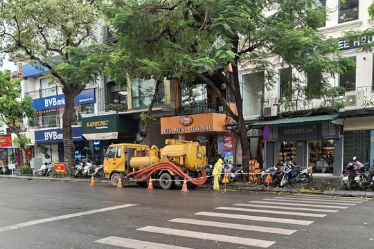 Bảo đảm thoát nước, chống úng ngập phục vụ kỳ nghỉ lễ 30-4 và 1-5