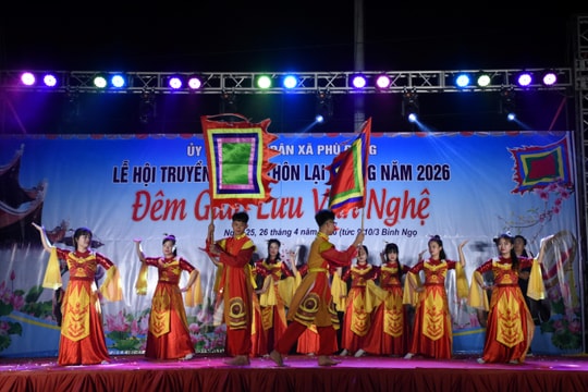Giữ hồn làng trong nhịp sống đương đại