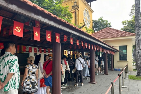 [Podcast] Tin tức ngày 26-4: Hà Nội dịp Giỗ Tổ: Di tích đông khách, trải nghiệm an toàn và trật tự