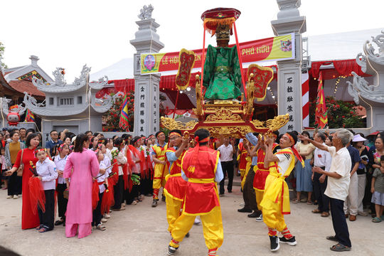 Phúc Sơn khơi nguồn lực di sản