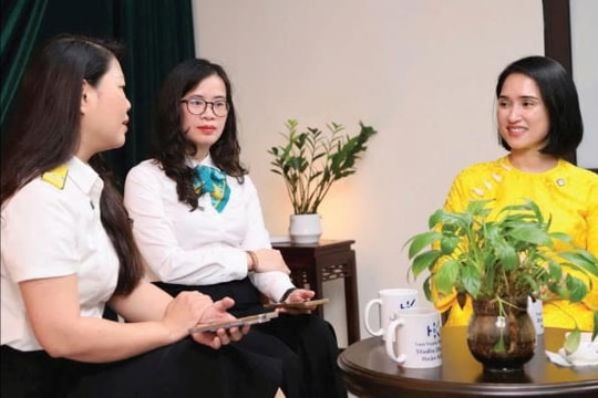 Chuyển đổi số tại phường Hoàn Kiếm: Thay đổi cách chính quyền phục vụ người dân