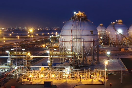 Các Tiểu vương quốc Ả rập thống nhất gây sốc khi rời OPEC và OPEC+