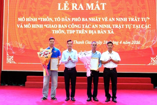 Xã Thanh Oai ra mắt mô hình “Thôn, tổ dân phố Ba nhất về an ninh trật tự”