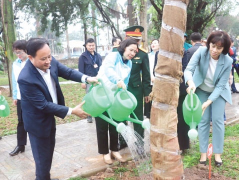 Phường Bạch Mai quyết liệt xử lý 5 “điểm nghẽn”, tạo bộ mặt đô thị văn minh