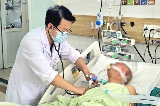 Tăng chế tài, chặn liệu pháp chữa bệnh trên mạng