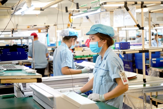 Hà Nội giữ nhịp tăng trưởng, quyết liệt tháo gỡ điểm nghẽn để bứt tốc